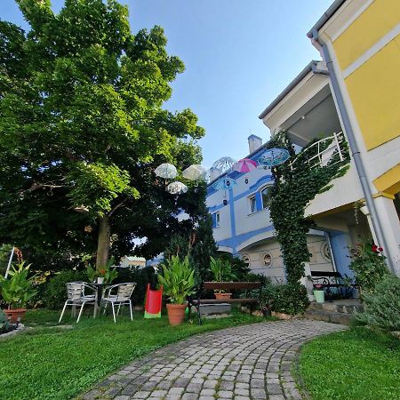 Rozina Apartman Mosonmagyaróvár Eksteriør bilde